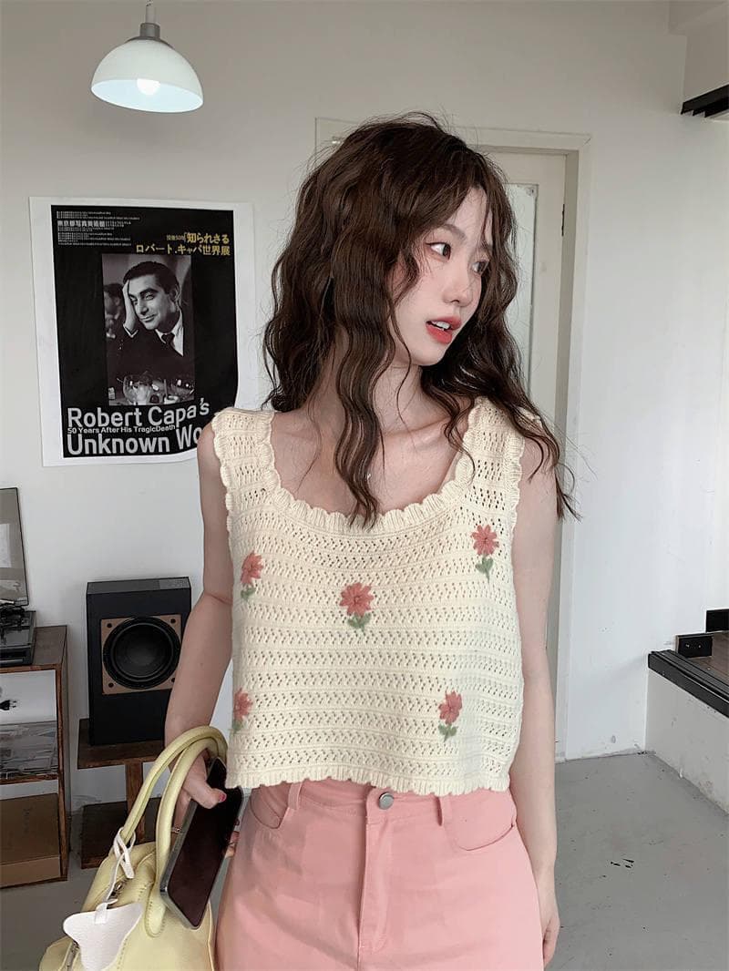 新品未使用 レディース花柄サマーニットベスト ノースリーブ 可愛い Aki メルカリ