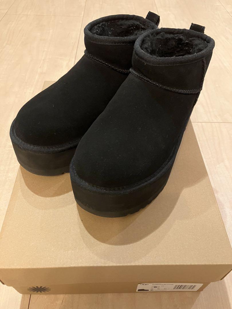 UGG Classic Ultra Mini Platform 黒　23.0ブーツ