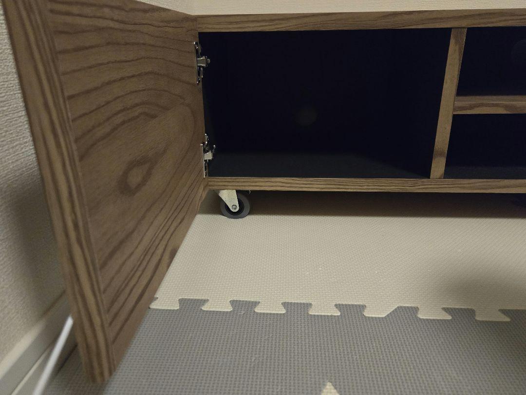ロウヤ　木製テレビ台