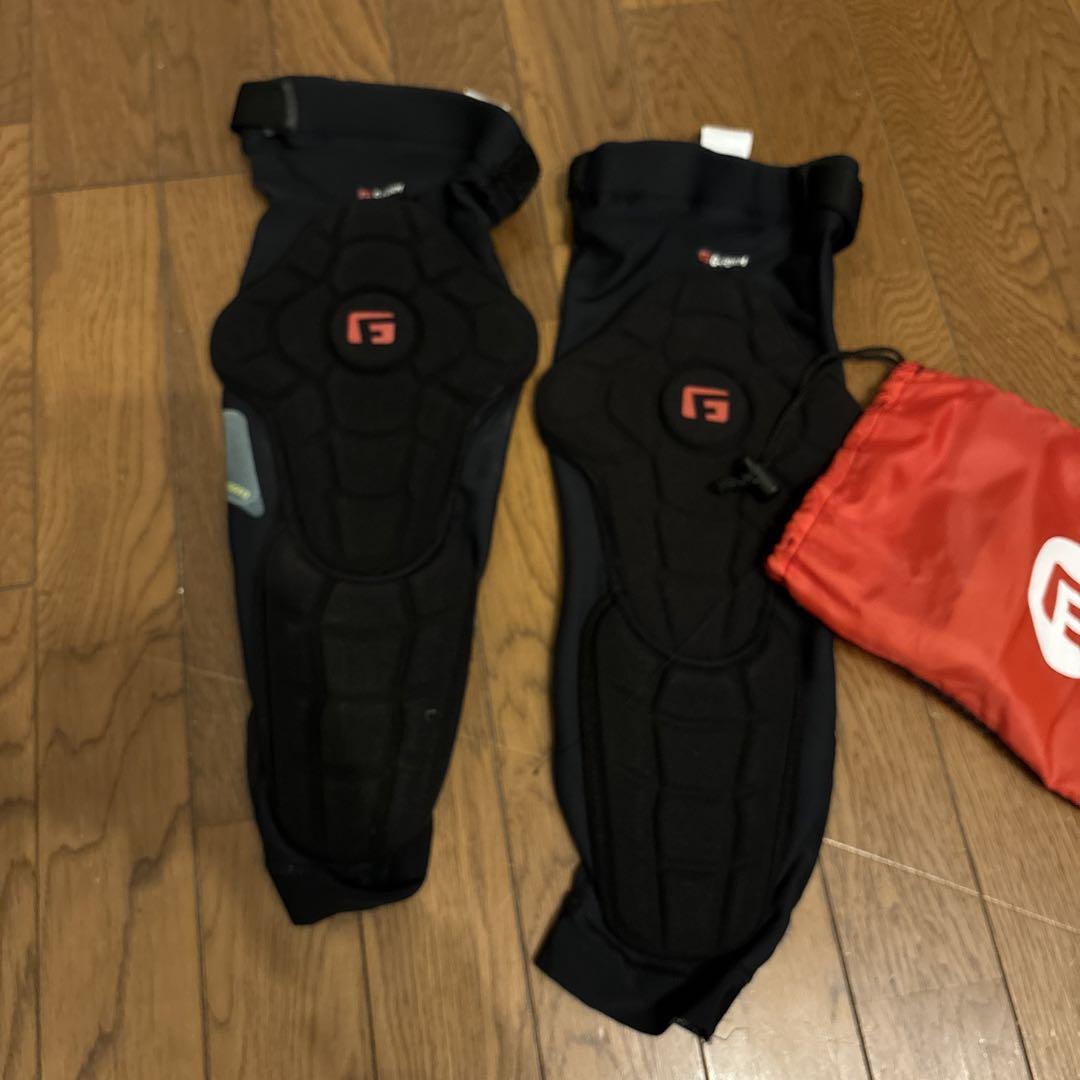 G-FORM PRO RUGGED ニーシンガード ブラック KS0202