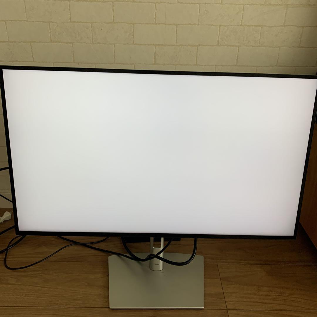 ディスプレイ・モニター本体 Dell U2723QX
