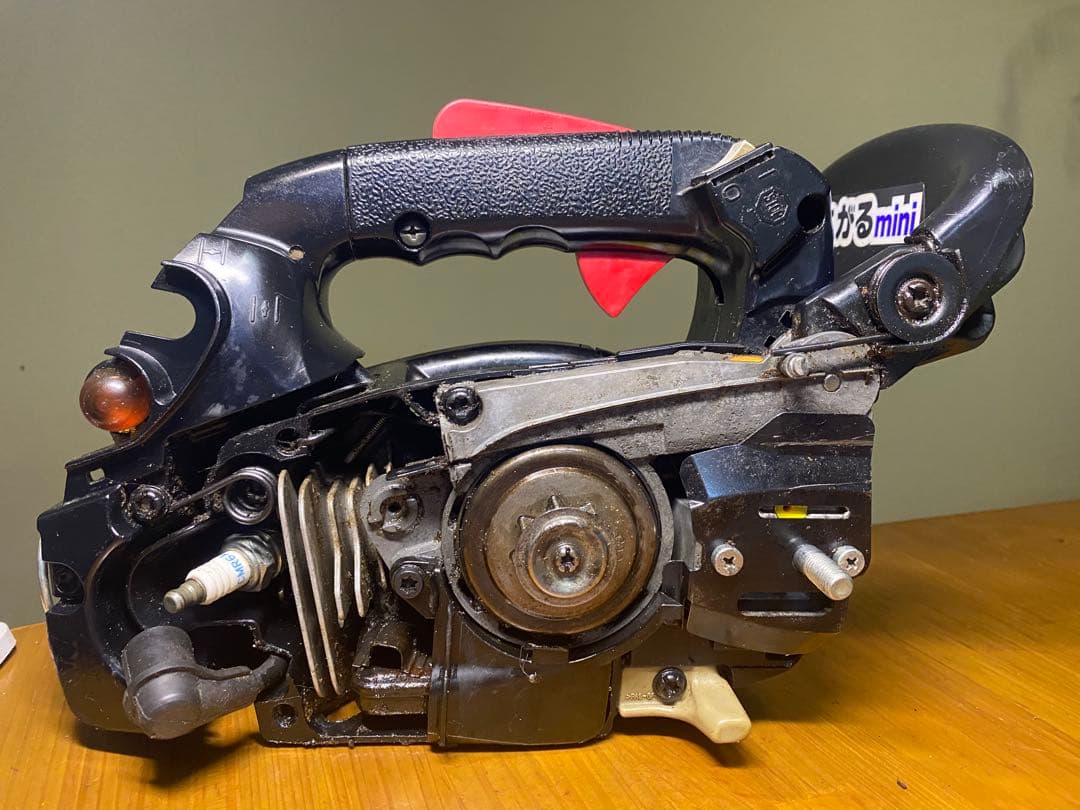 ゼノアG2000T【ジャンク品】 ゼノアG2000T【ジャンク品】