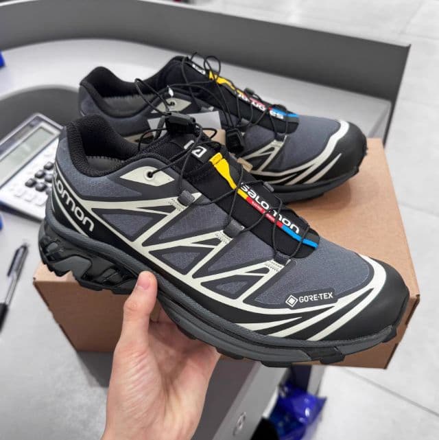 SALOMON XA PRO カジュアル スボーツジューズ 27CM