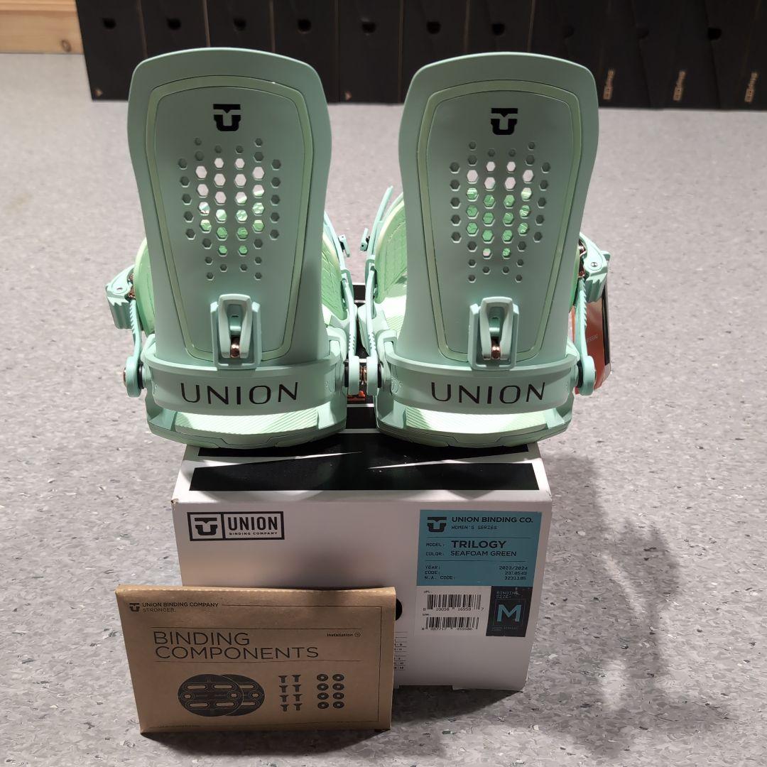 レディース 新品 未使用 UNION ユニオン トリロジー スノボ Mサイズ