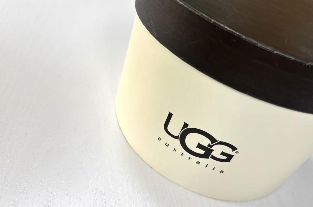 UGG アグ　イヤーマフ　耳あて スパンコール付き