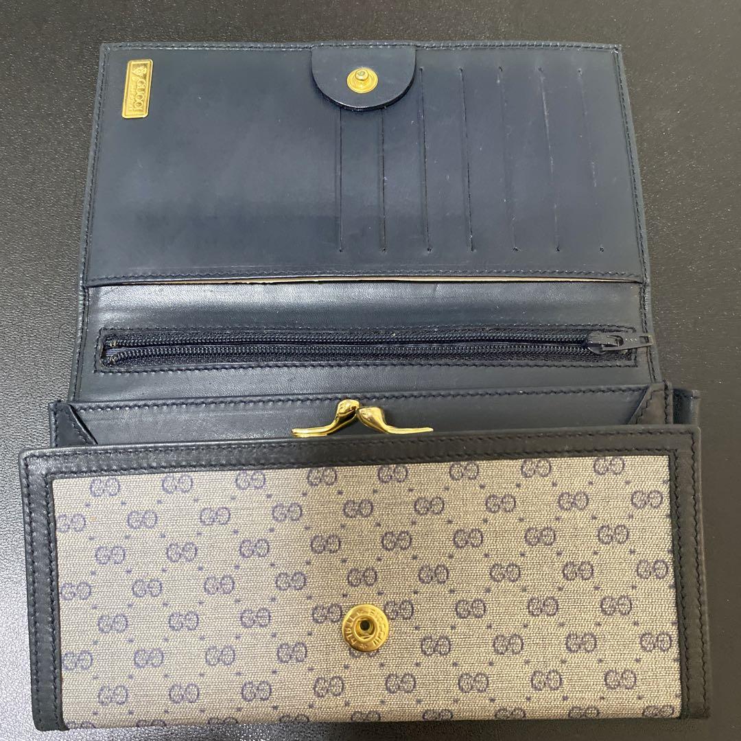 美品☆GUCCI 二つ折り財布 ☆ベージュ GGパターン