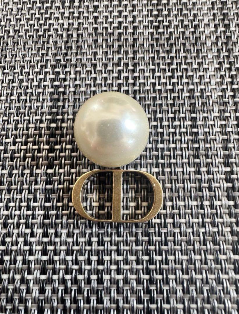 Dior Tribales ピアス