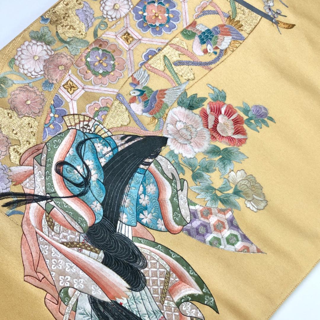 特売 衣桁に十二単の女性 総刺繍 袋帯 花模様 O 密陀僧色 金銀糸 鳥 着物・浴衣