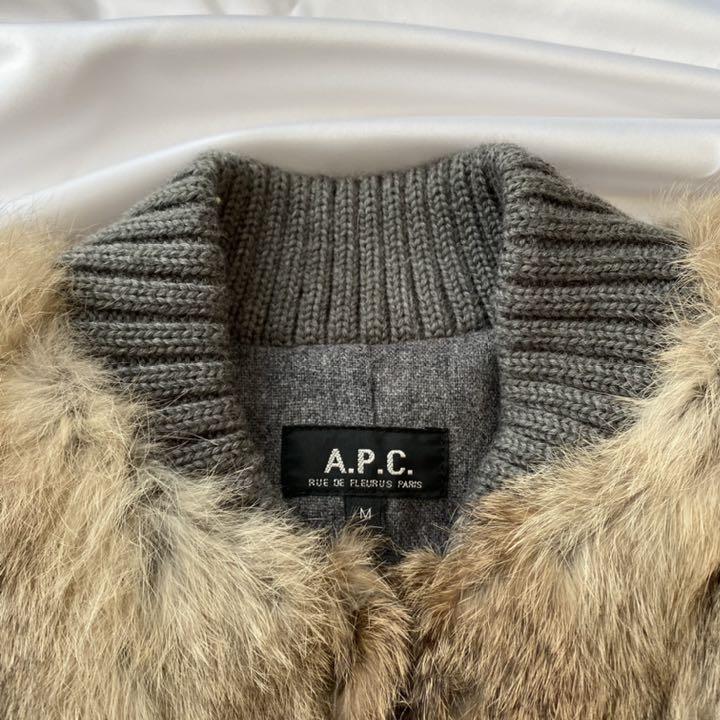 カラー✑ A.P.C 毛皮 コート W3YAt-m47982703002 アーペーセーアウター ラビットファーブルゾン までの