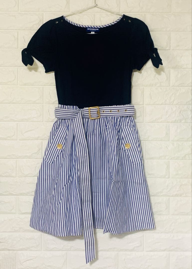 BURBERRY BLUE LABEL 半袖ワンピース ネイビー ブルー 34 BURBERRY BLUE LABEL 半袖ワンピース ネイビー ブルー 34