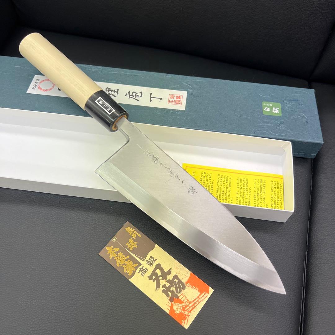 ☆新品送料込堺一文字吉国白二鋼出刃包丁195mm水牛柄マチ磨き裏押し ☆新品送料込堺一文字吉国白二鋼出刃包丁195mm水牛柄マチ磨き裏押し