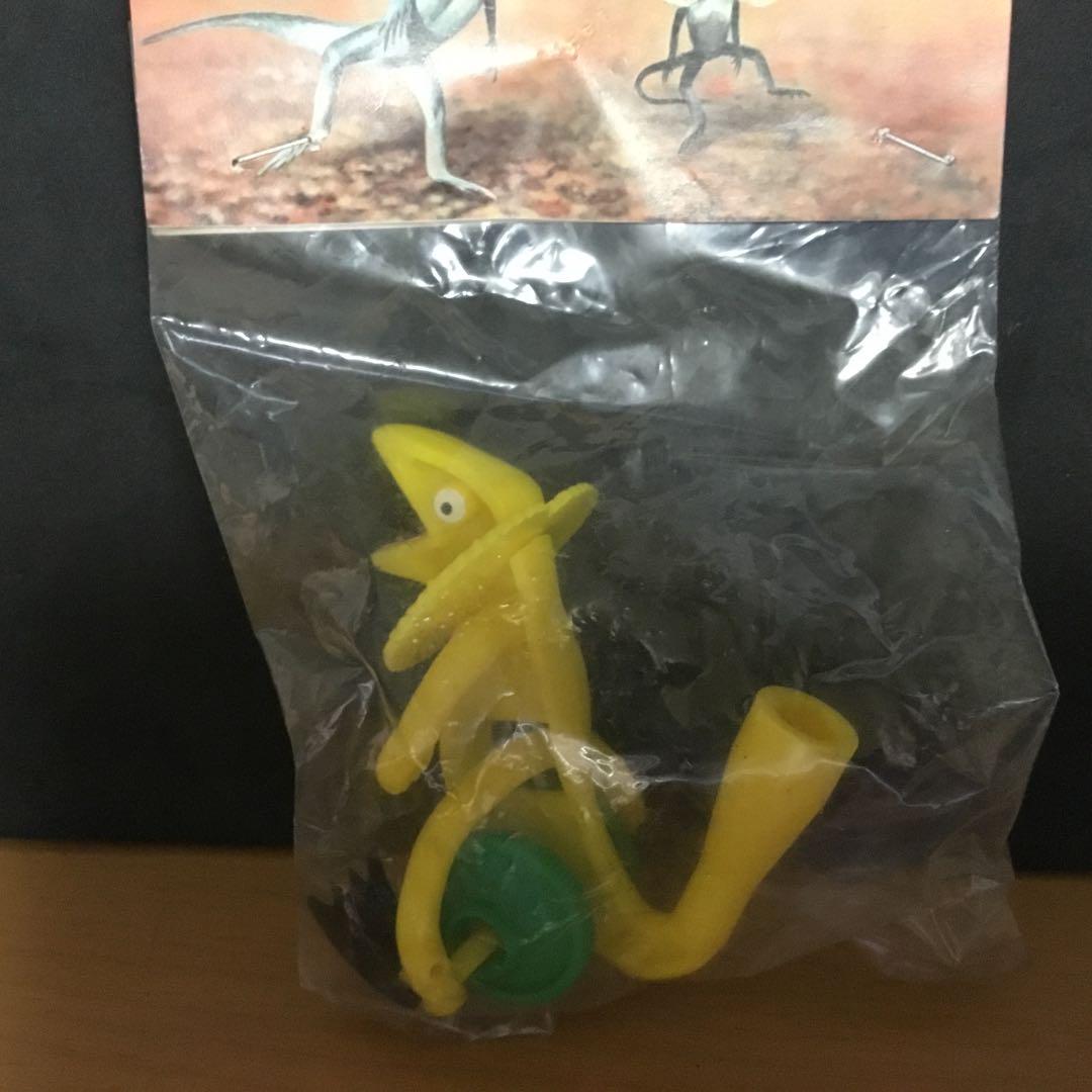 えりまきのトカゲちゃん 駄玩具 駄菓子屋 未開封 デッドストック えりまきのトカゲちゃん 駄玩具 駄菓子屋 未開封 デッドストック