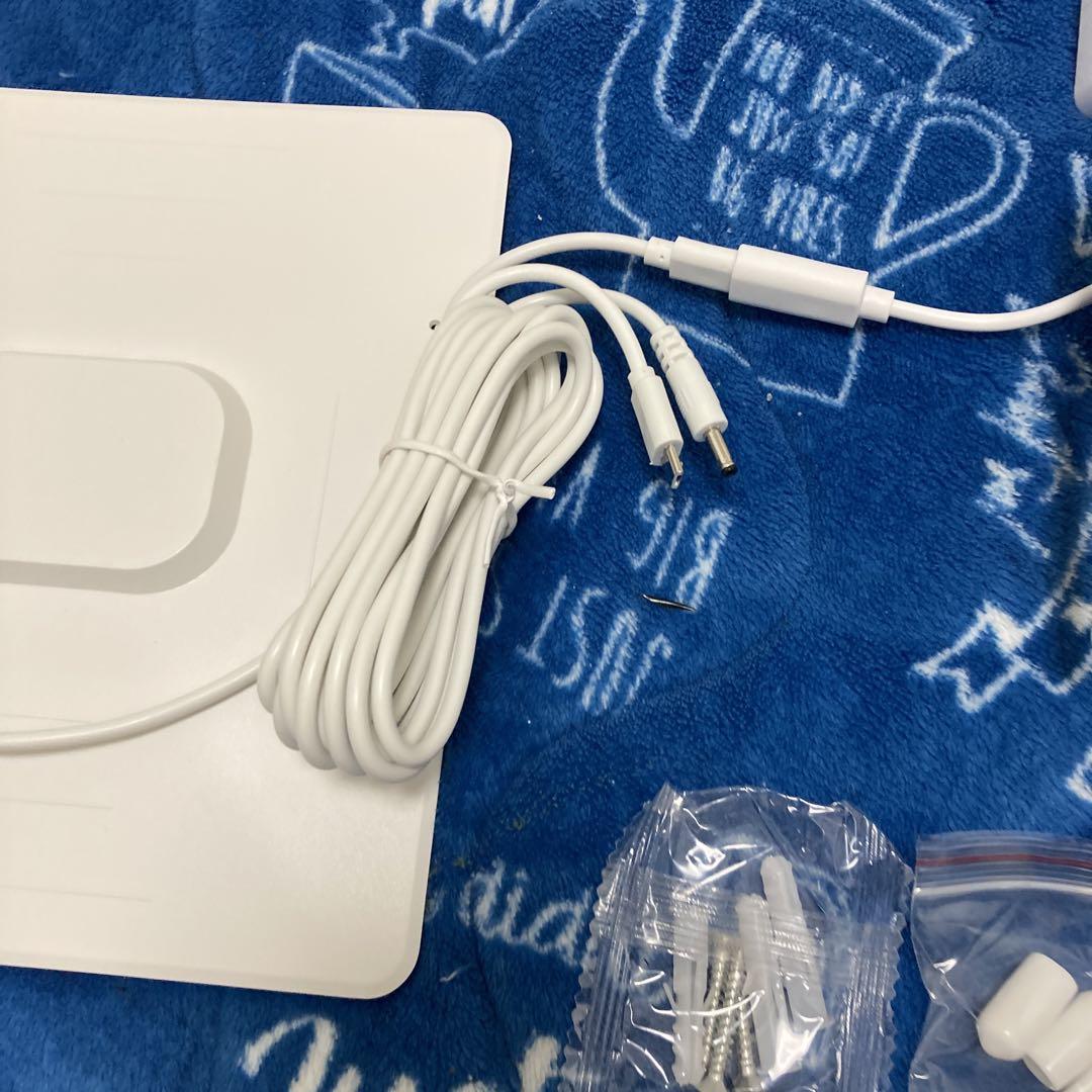 防水仕様5Gデュアルレンズ防犯カメラ ソーラーパネル付き128GB付き