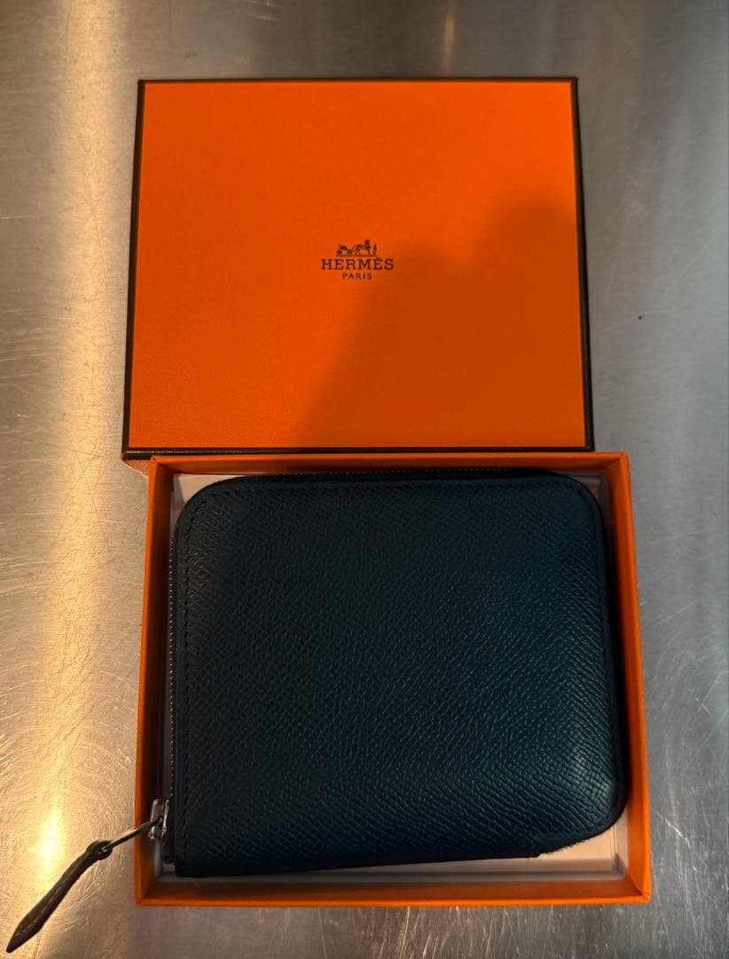 HERMES 二つ折り財布 箱付きエルメス シルクイン コンパクト