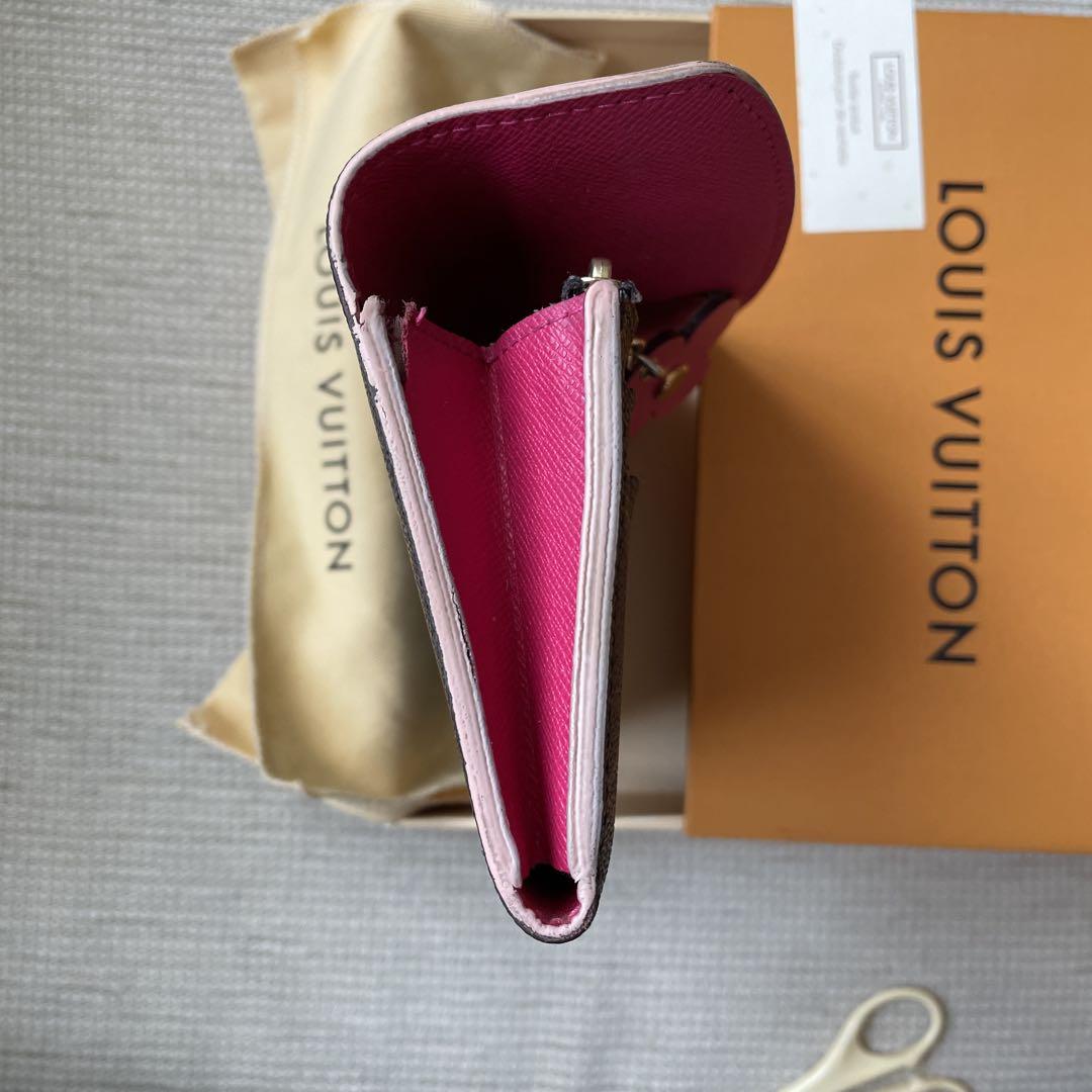 Louis Vuitton 長財布　モノグラム ポルトフォイユ・エミリー