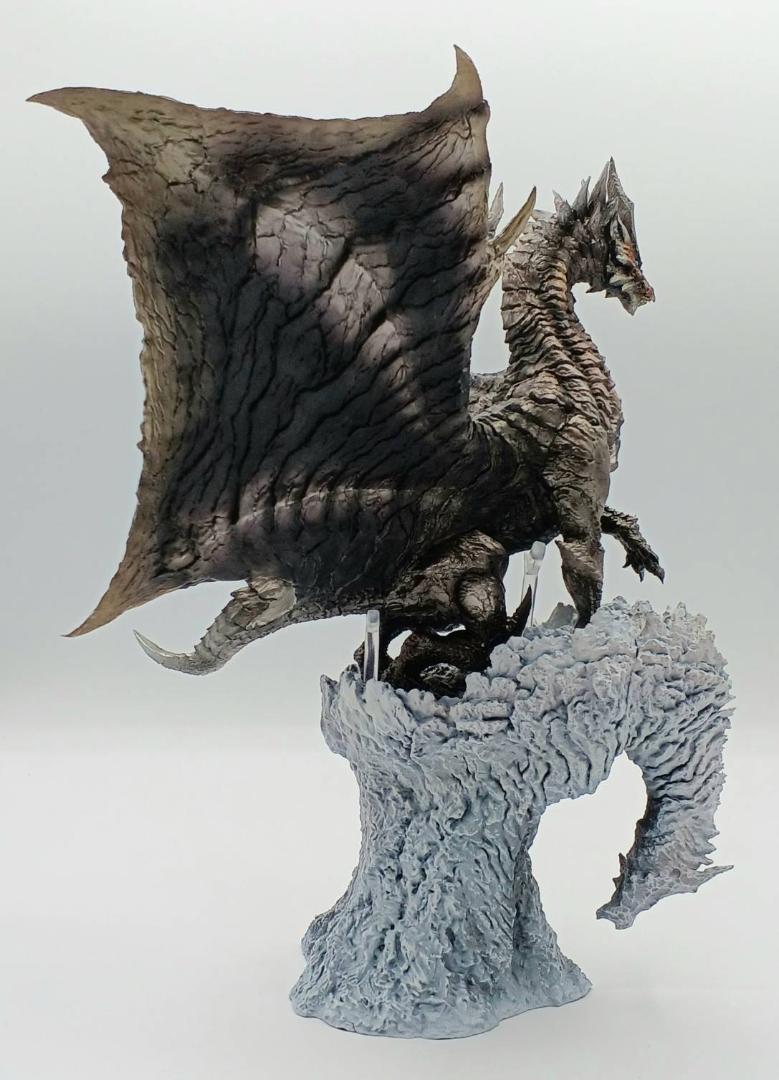 復刻版 クリエイターズモデル 鋼龍 クシャルダオラ カプコン モンスターハンター