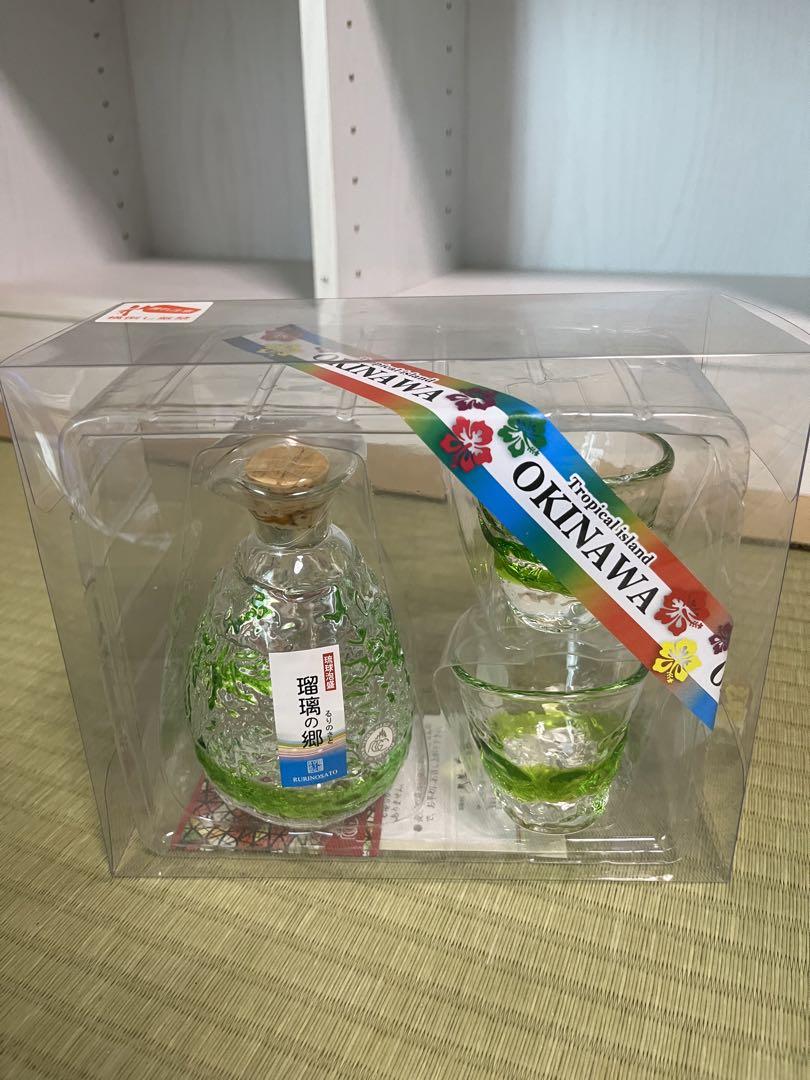 沖縄 酒器セット ガラス製 透明・緑 花模様