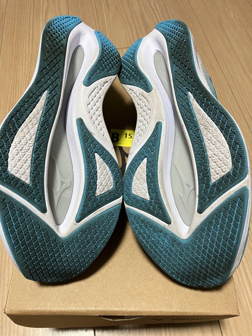 MIZUNO WAVE