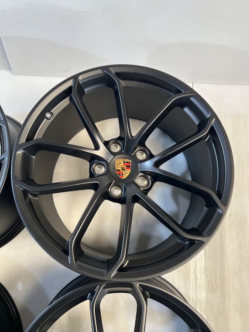 ポルシェ982 GT4 SPYDER 純正 20インチPORSCHE BRIGHTFACE_UK