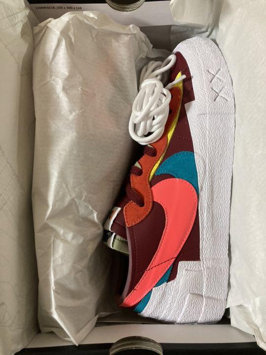 安い最新作 sacai KAWS Nike blazer low team red A3DsS-m48007919740 新品超特価