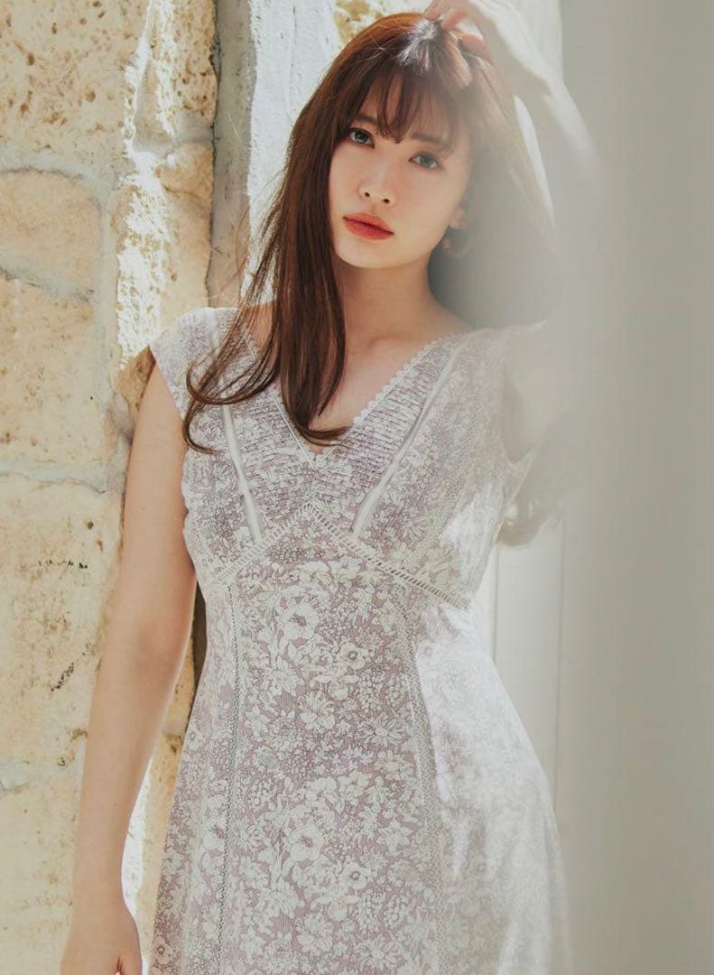 Herlipto Lace Trimmed Floral Dress