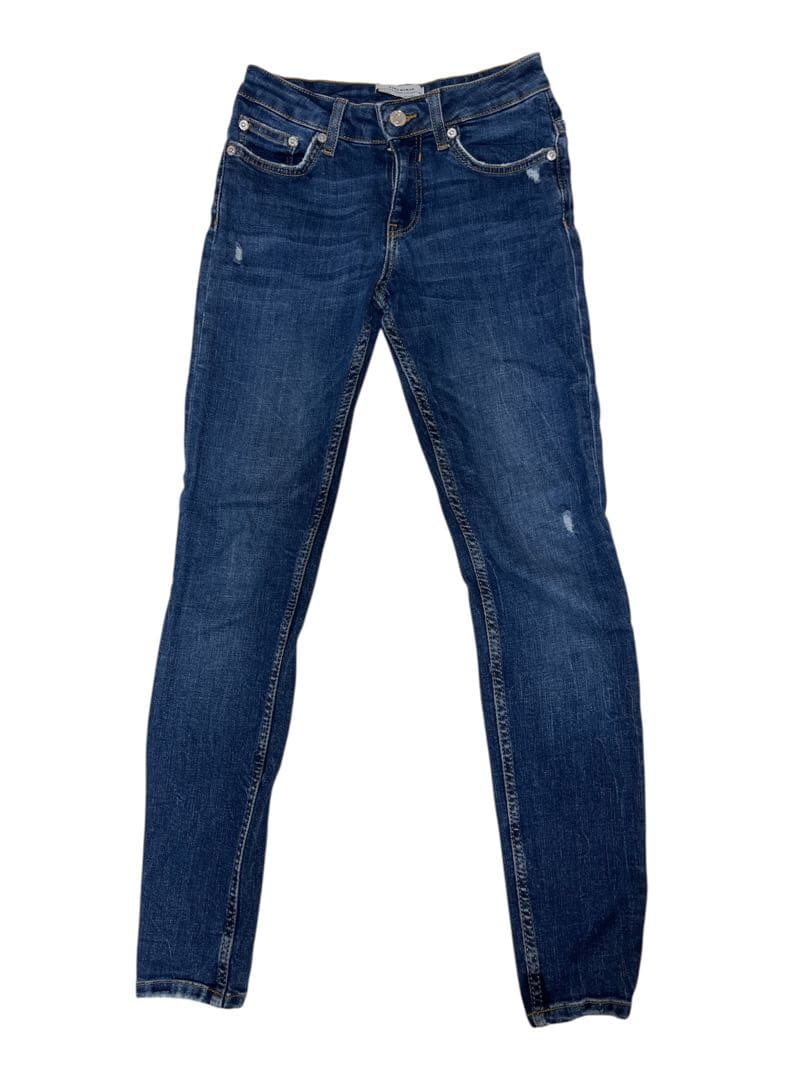 ZARA　ユニクロ　GAP アディダス　スキニージーンズ