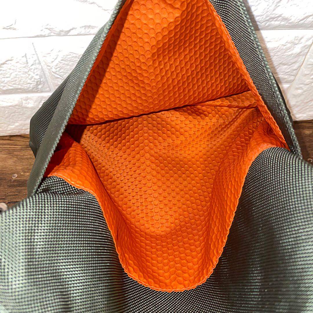 値引】美品 TUMI ショルダーバッグ カーキ グリーン