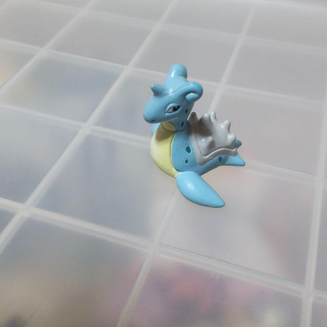 ポケモン モンコレ 初代 ラプラス フィギュア メルカリ