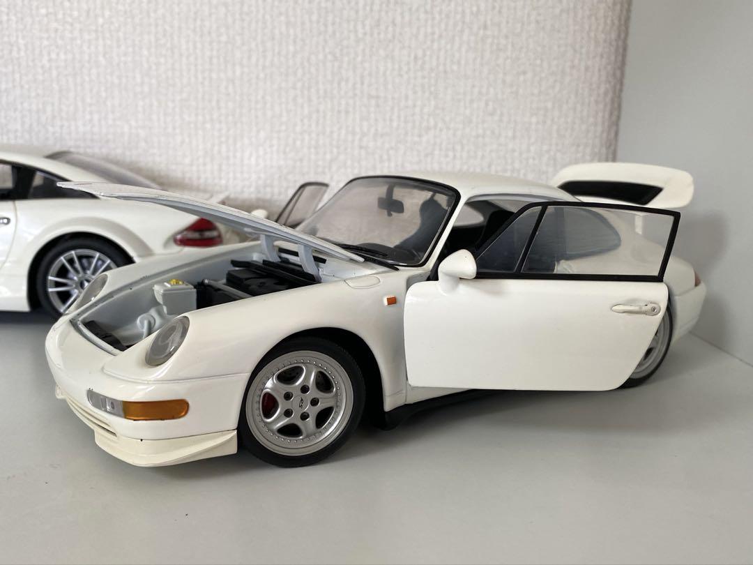 美品　1/18 ミニカー　当時物　ポルシェ　911ターボ　1994