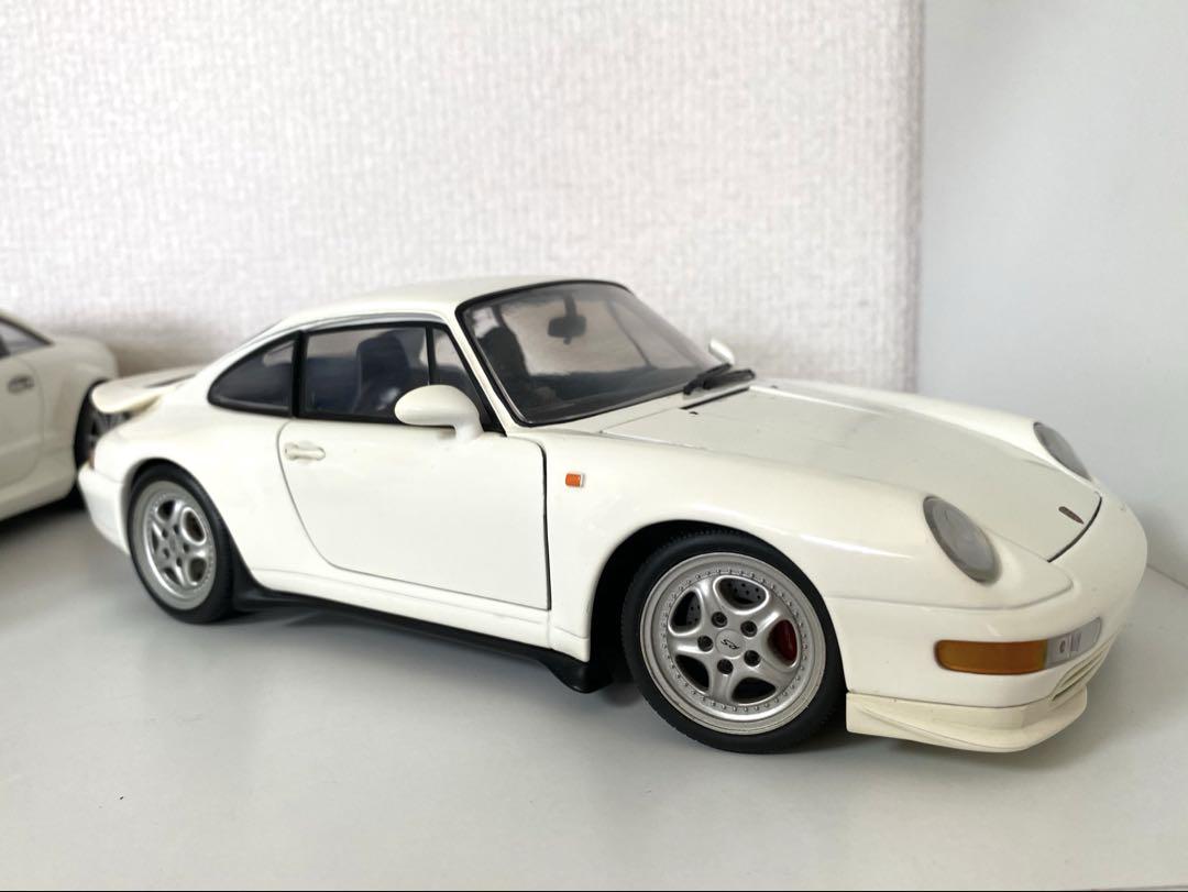 美品　1/18 ミニカー　当時物　ポルシェ　911ターボ　1994
