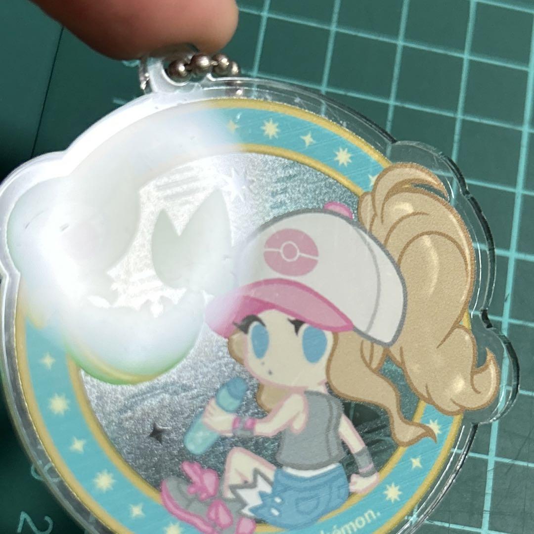 ポケモンBW ダイカットアクリルチャームコレクション シキミ - メルカリ