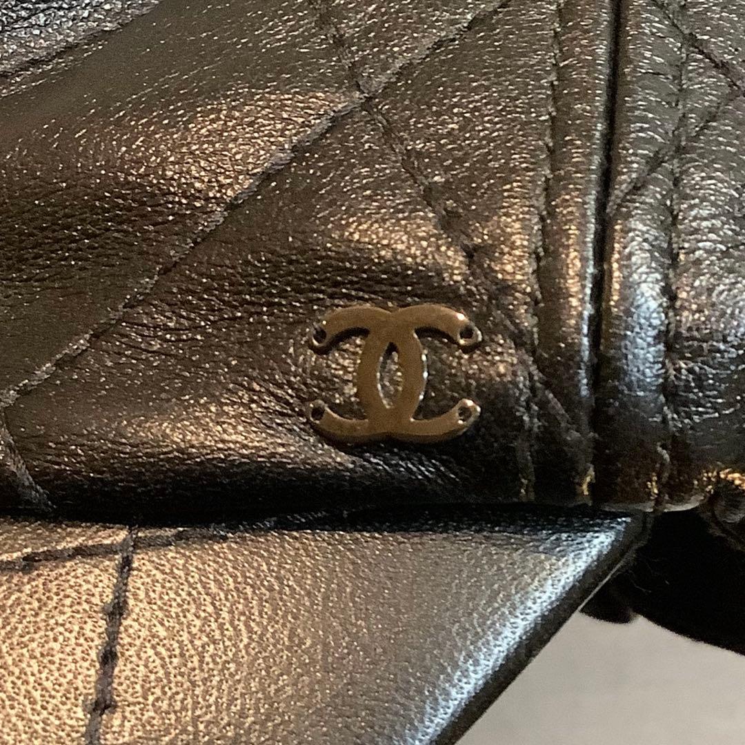 シャネル CHANEL 25B ココマーク レザー マトラッセ キャップ 黒 M シャネル CHANEL 25B ココマーク レザー マトラッセ キャップ 黒 M