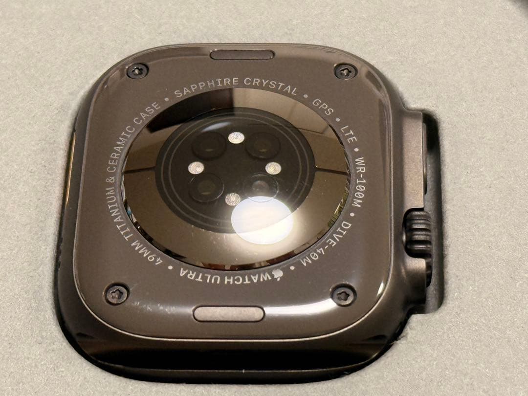 Apple Watch Ultra 2 49mm ブラックチタニウムケース Apple Watch Ultra 2 49mm ブラックチタニウムケース