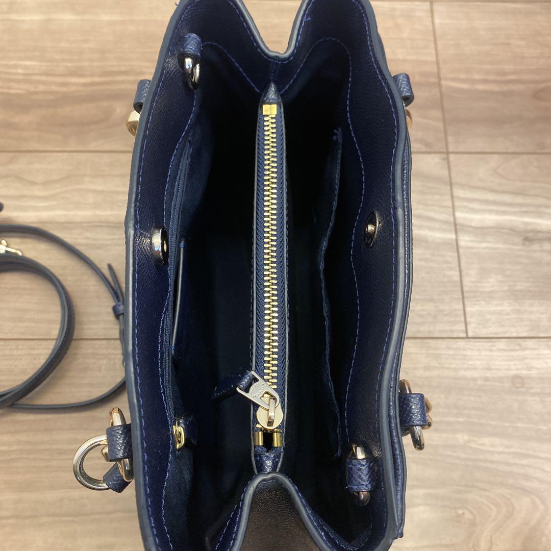 COACH ネイビー ハンドバッグ ショルダーストラップ付き
