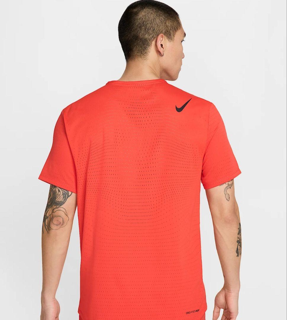 Nike エアロスイフト Tシャツ (M)