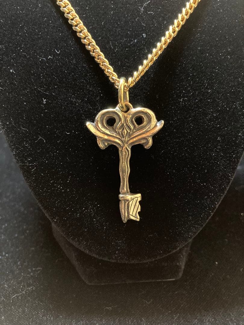 Heart IN KEY Pendant チェーン付き 真鍮 Heart IN KEY Pendant チェーン付き 真鍮