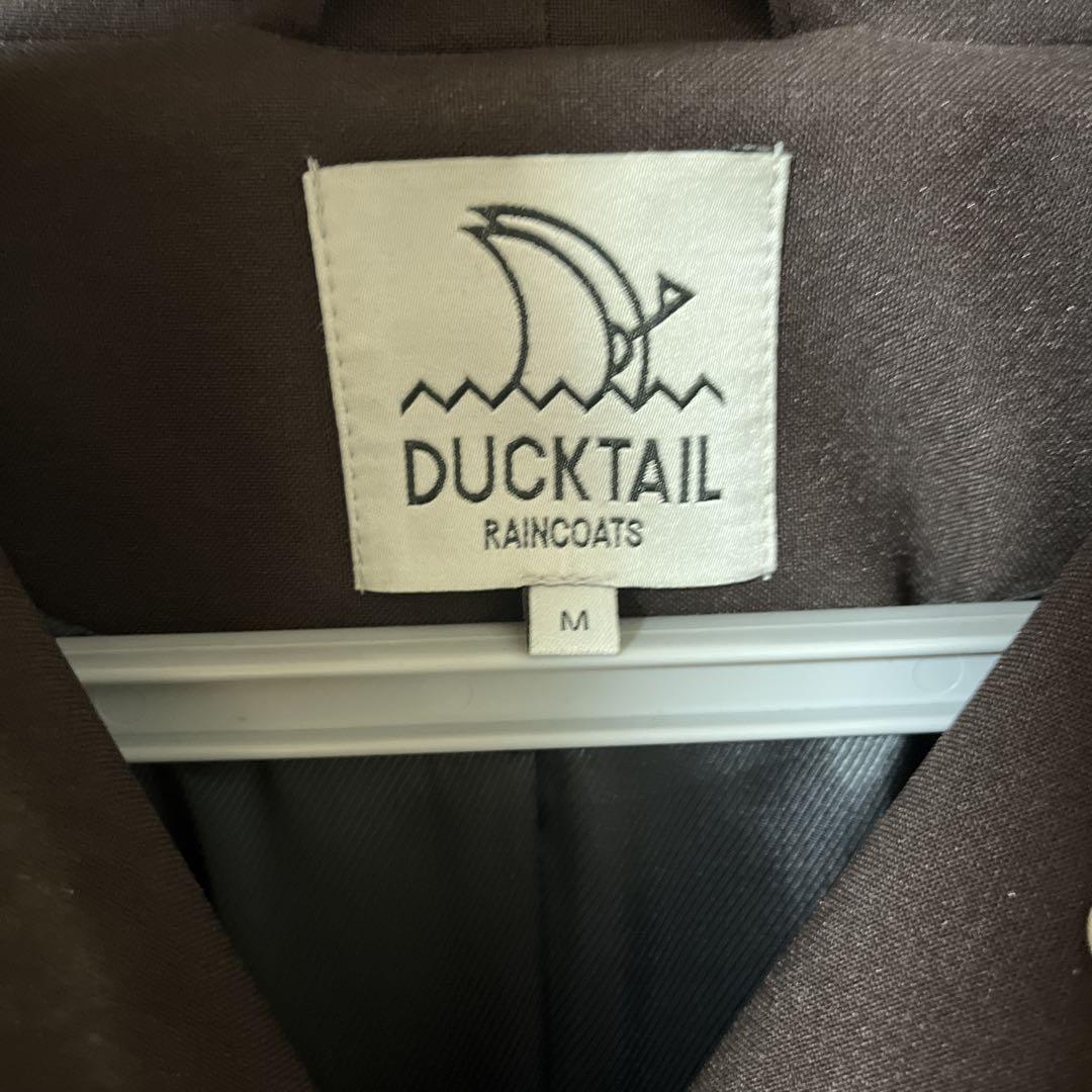 DUCKTAIL RAINCOAT ダックテイルレインコート　ブラウン