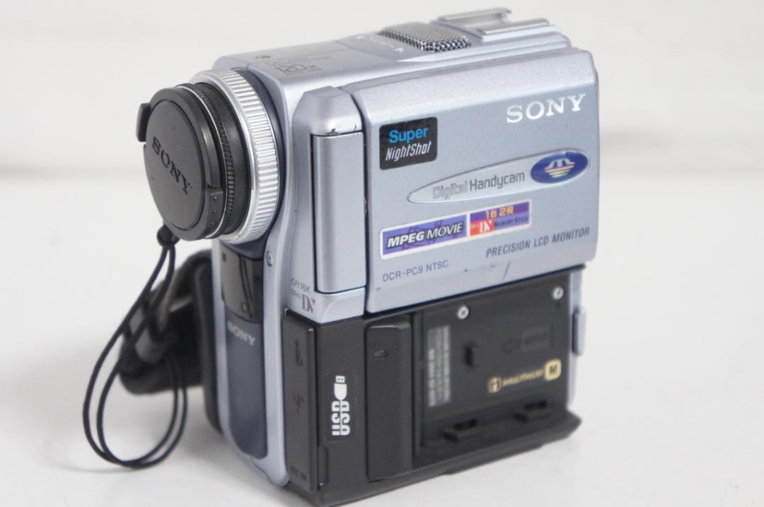 SONY DCR-PC9 Digital Video Camera Recorder miniDV Cassette