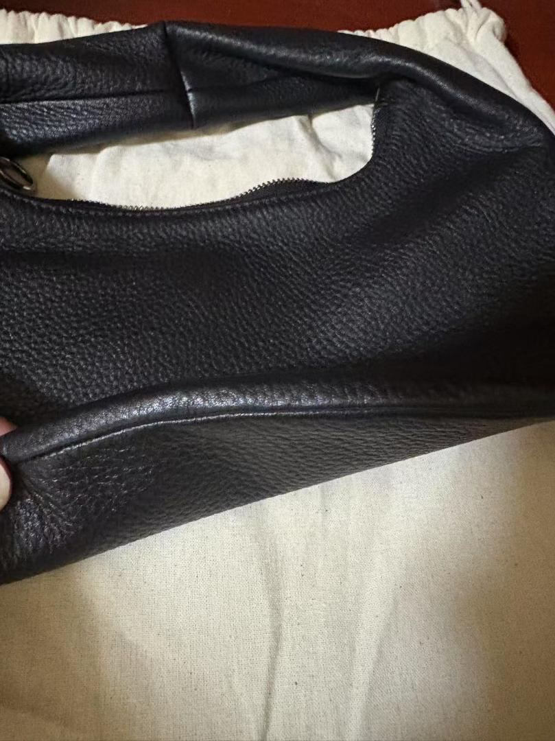 AETA レザー ショルダーバッグ ROUND ONE SHOULDER M