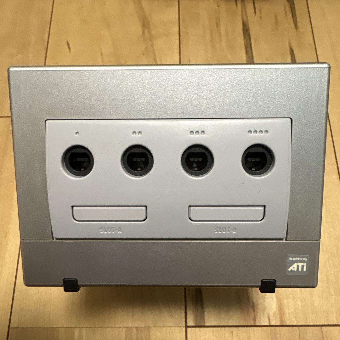 【美品】ゲームキューブ 本体 シルバー 箱付き NINTENDO GAMECUBE ゲームキューブ 本体 シルバー すぐに遊べる