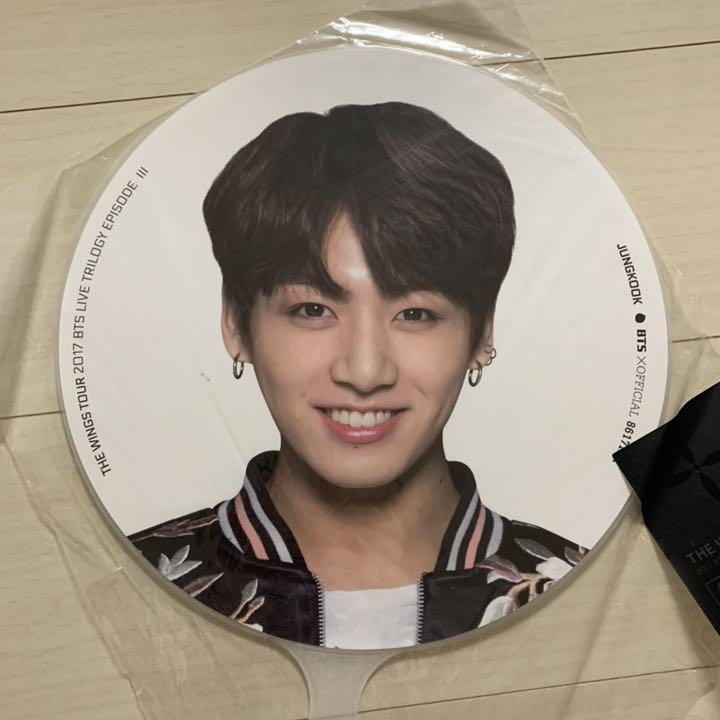 BTS うちわ 公式