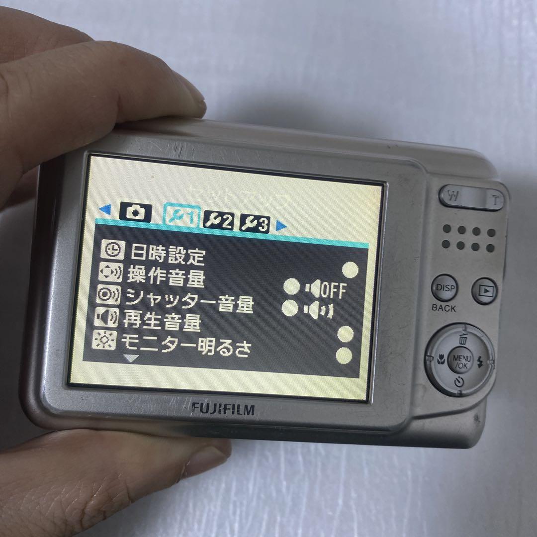 ❗️激安価格❗️デジカメ　本体　FUJIFILM Finepix A100