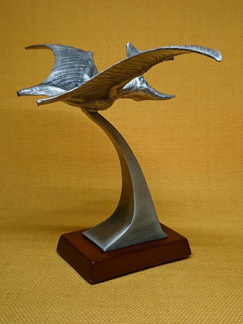 【美品】ヴィンテージ　恐竜　プテラノドン　金属　置物　工芸品　美術品　A2944