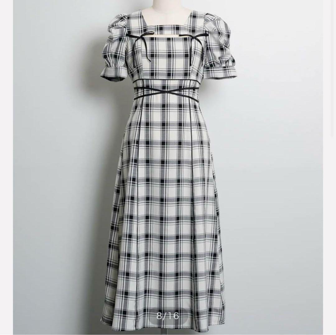 pium クロステープカットアウトロングワンピース