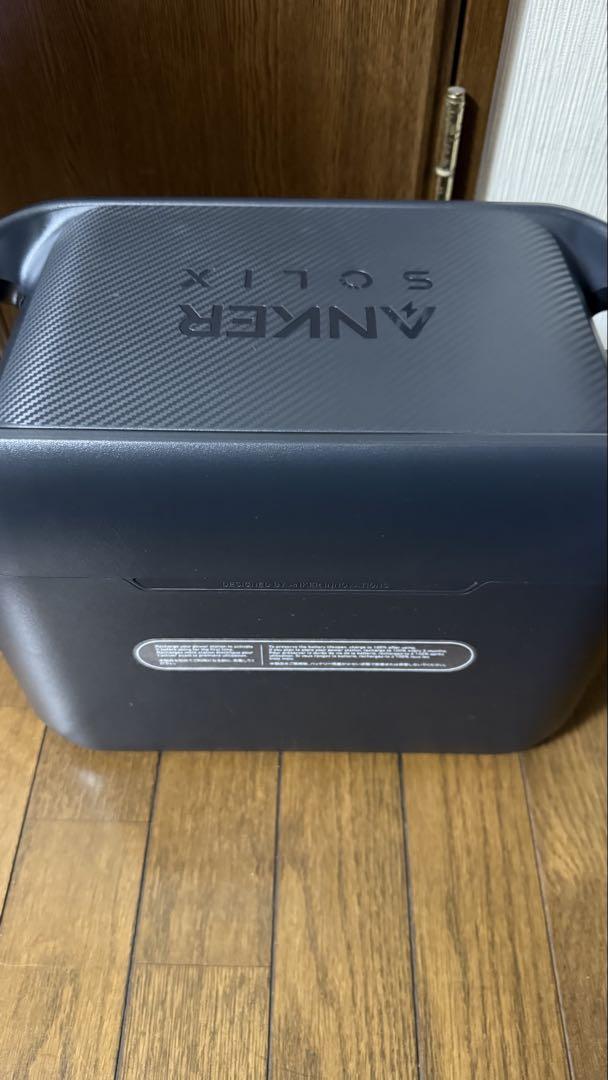 ANKER SOLIX ポータブル電源　C1000