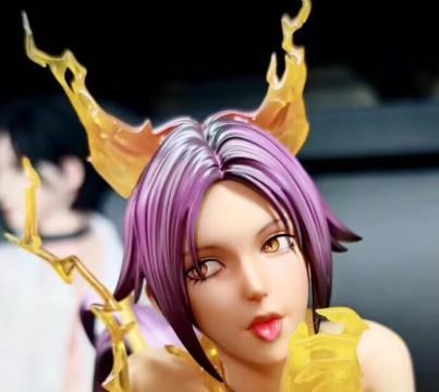 BLEACH ブリーチ　四楓院 夜一 ガレージキット　フィギュア