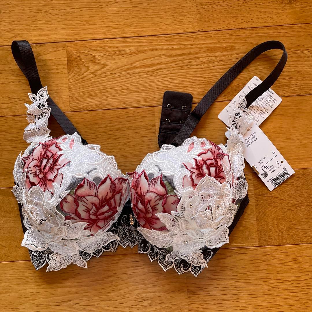 サルート ブラ F65 ソング M 97 マレフィセント GB サルート ブラ F65