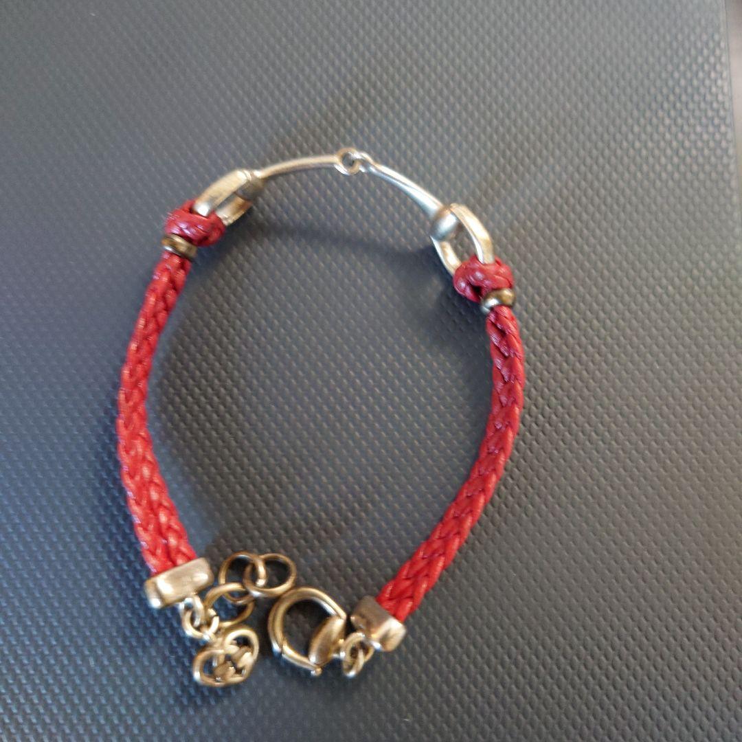 GUCCI 赤 レディース編み込みレザーブレスレット