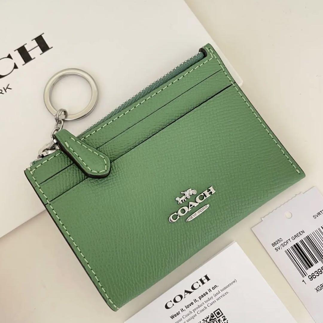 COACH コーチ　コインケース 小銭入れ財布　ソフトグリーン　緑色 COACH コーチ コインケース 小銭入れ財布 ソフトグリーン 緑色