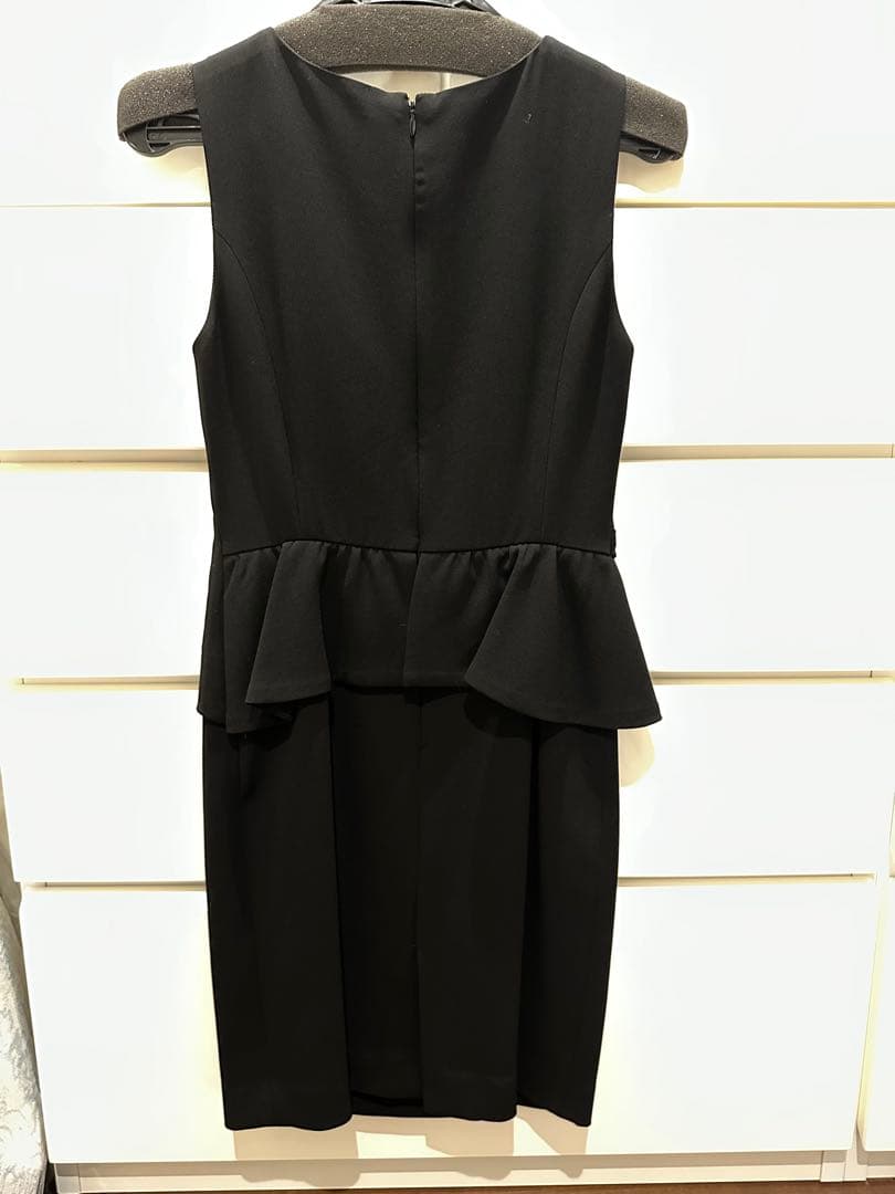 【美品】グレースコンチネンタル　ノースリーブ　ブラックドレス　結婚式